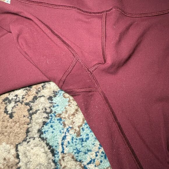 Lululemon Wunder Under Lunar New Year - Picture 3 of 6